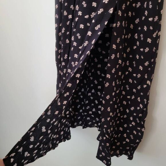 Sanctuary Smocked Floral Midi Dress Black Cream Size 2 - Picture 5 of 9